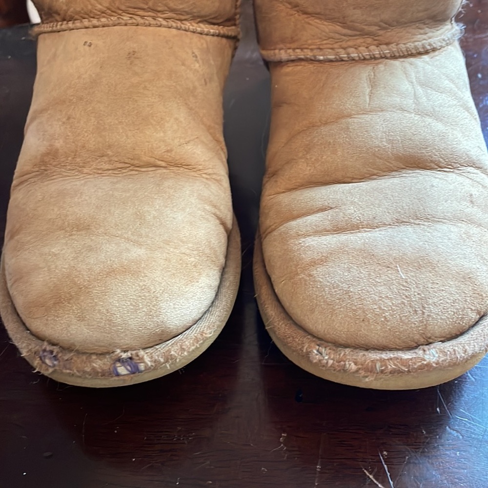 UGG Chestnut boots - Picture 2 of 5